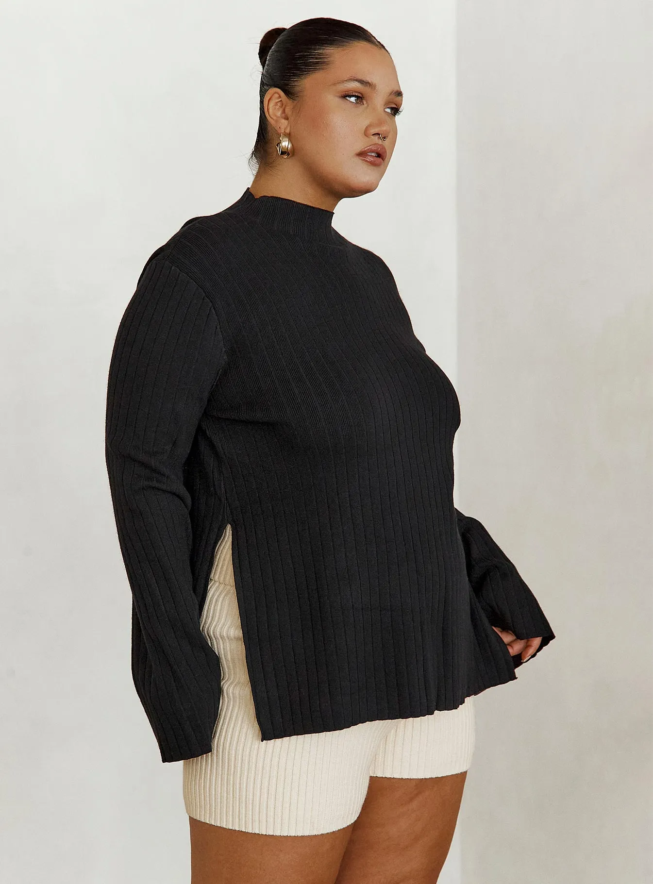 Allen Ribbed Sweater Black Curve