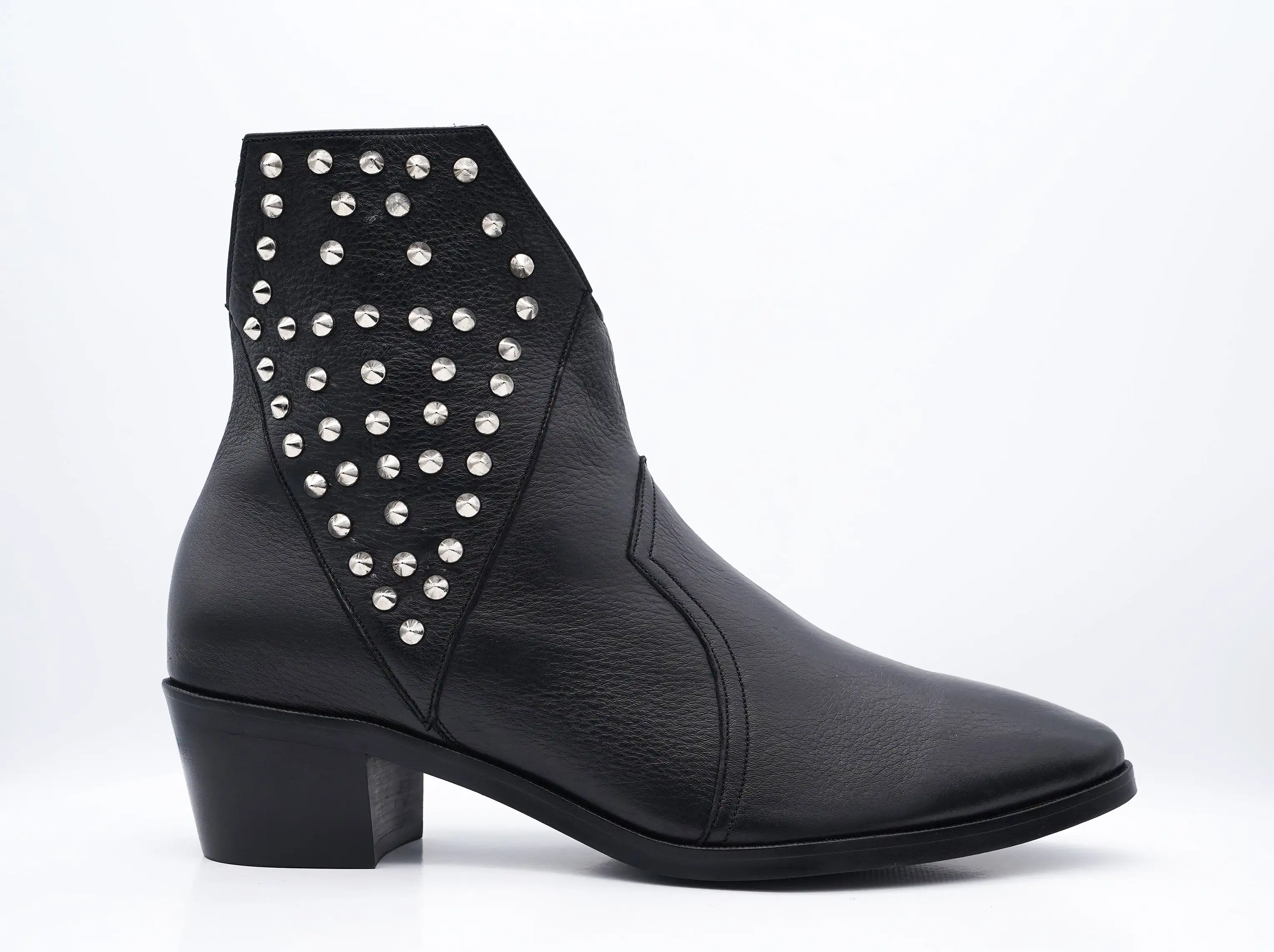 DIAMOND STUD BOOTIE