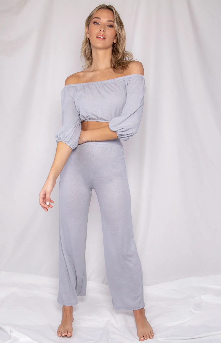 Lounge Set with Off The Shoulder Top and Pants (WSE218A)