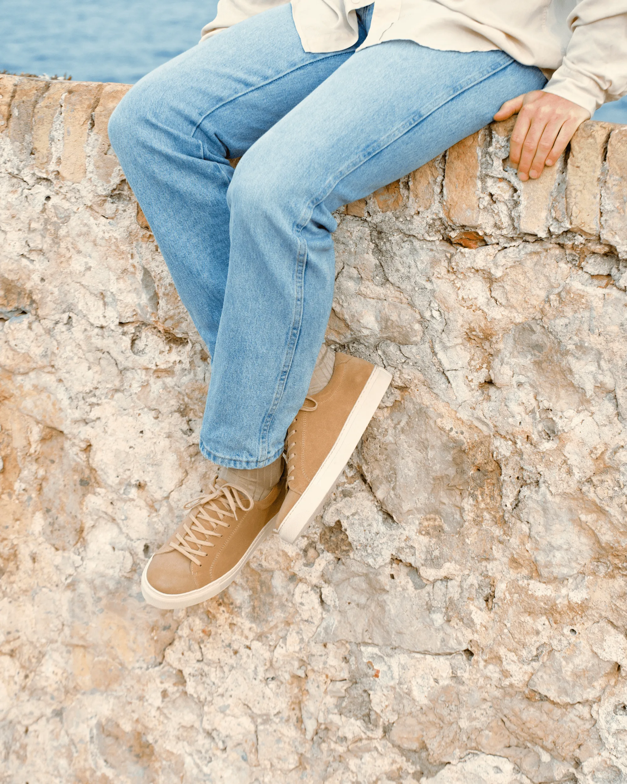 Oaxen – Beige Suede