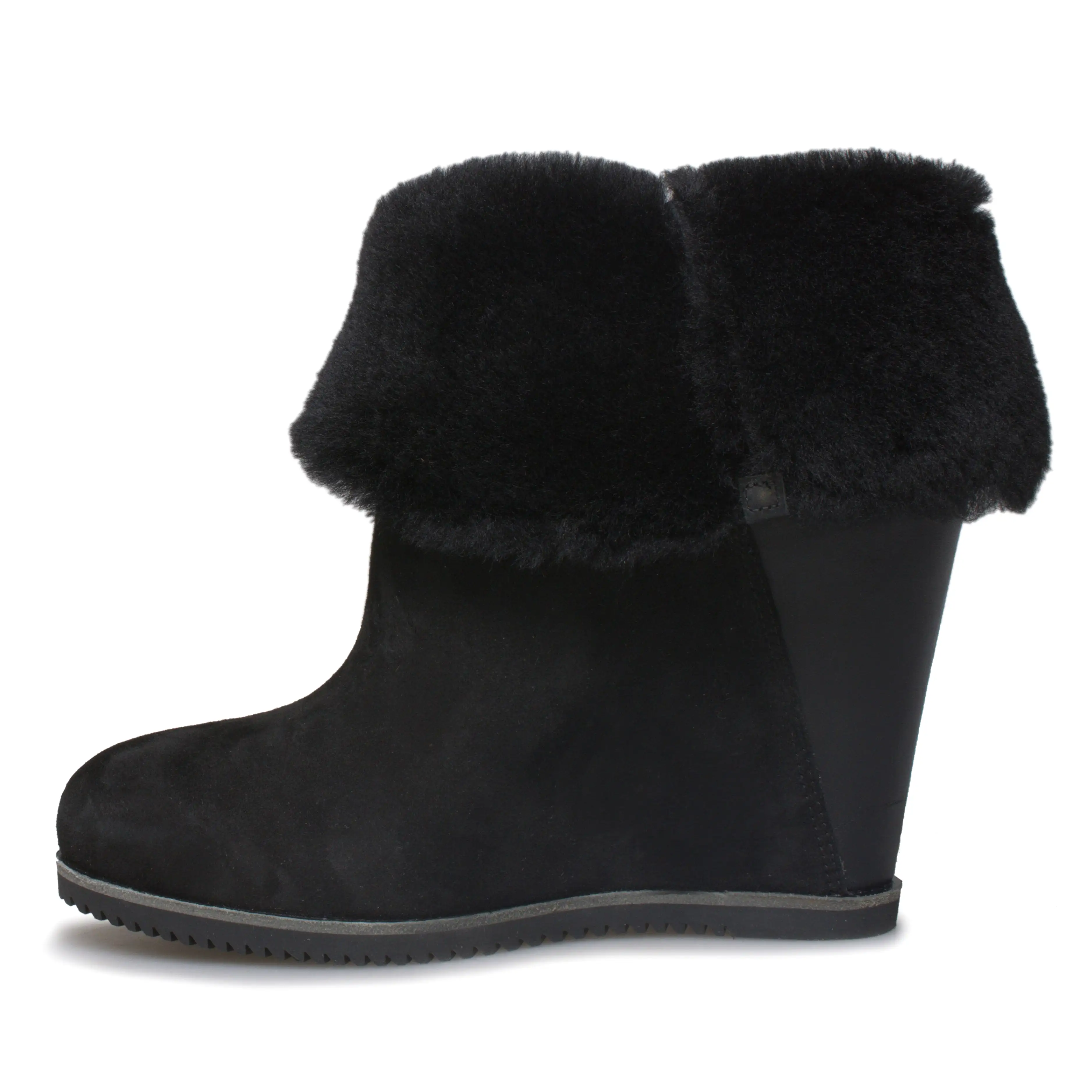 UGG Classic Mondri Cuff Black Boots - Women's