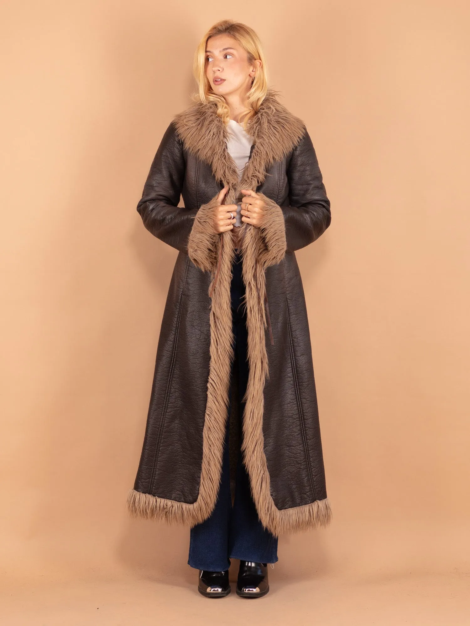 Vintage 00's Women Faux Sheepskin Coat in Brown