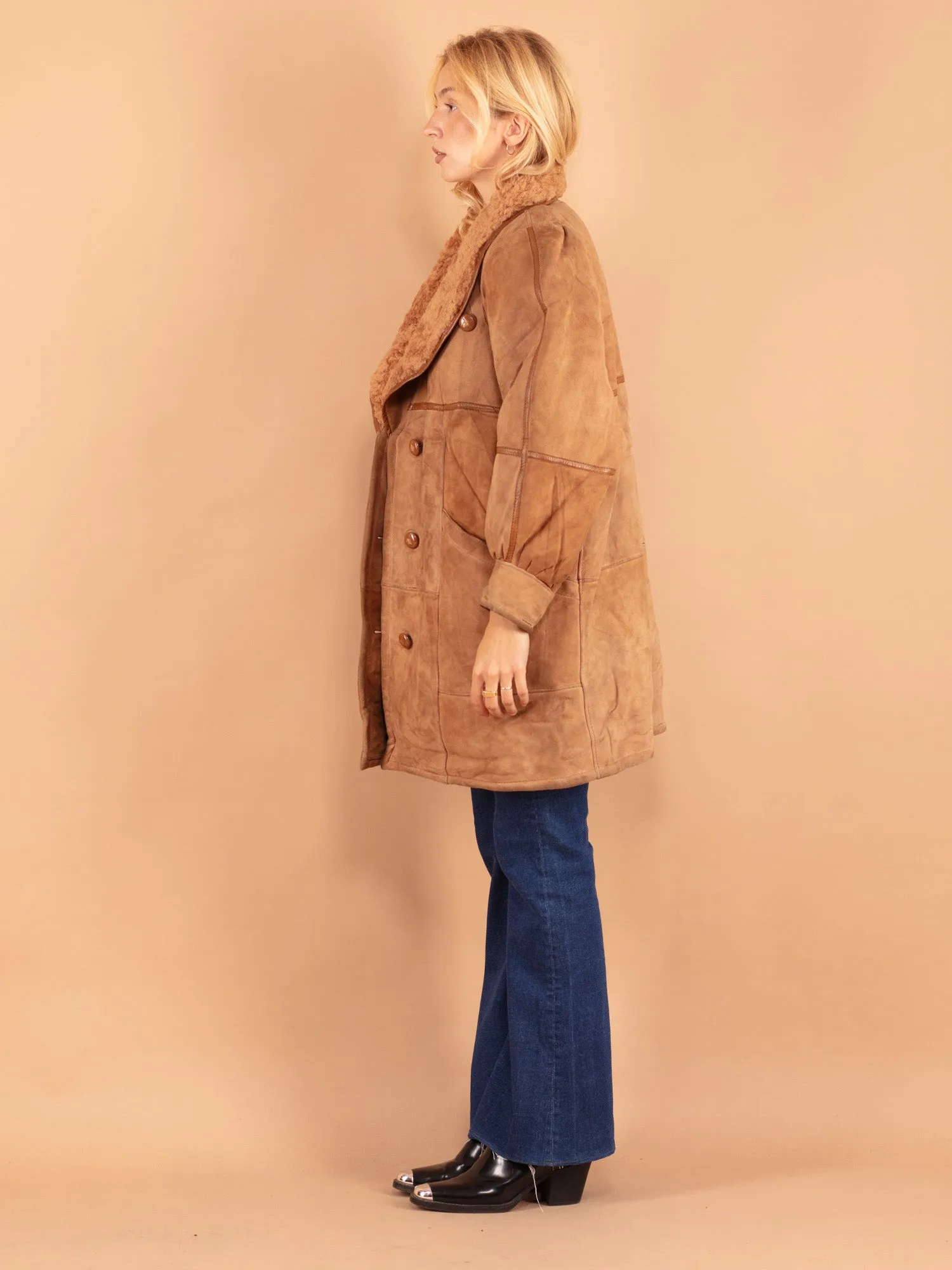 Vintage 70's Women Oversized Sheepskin Coat in Beige