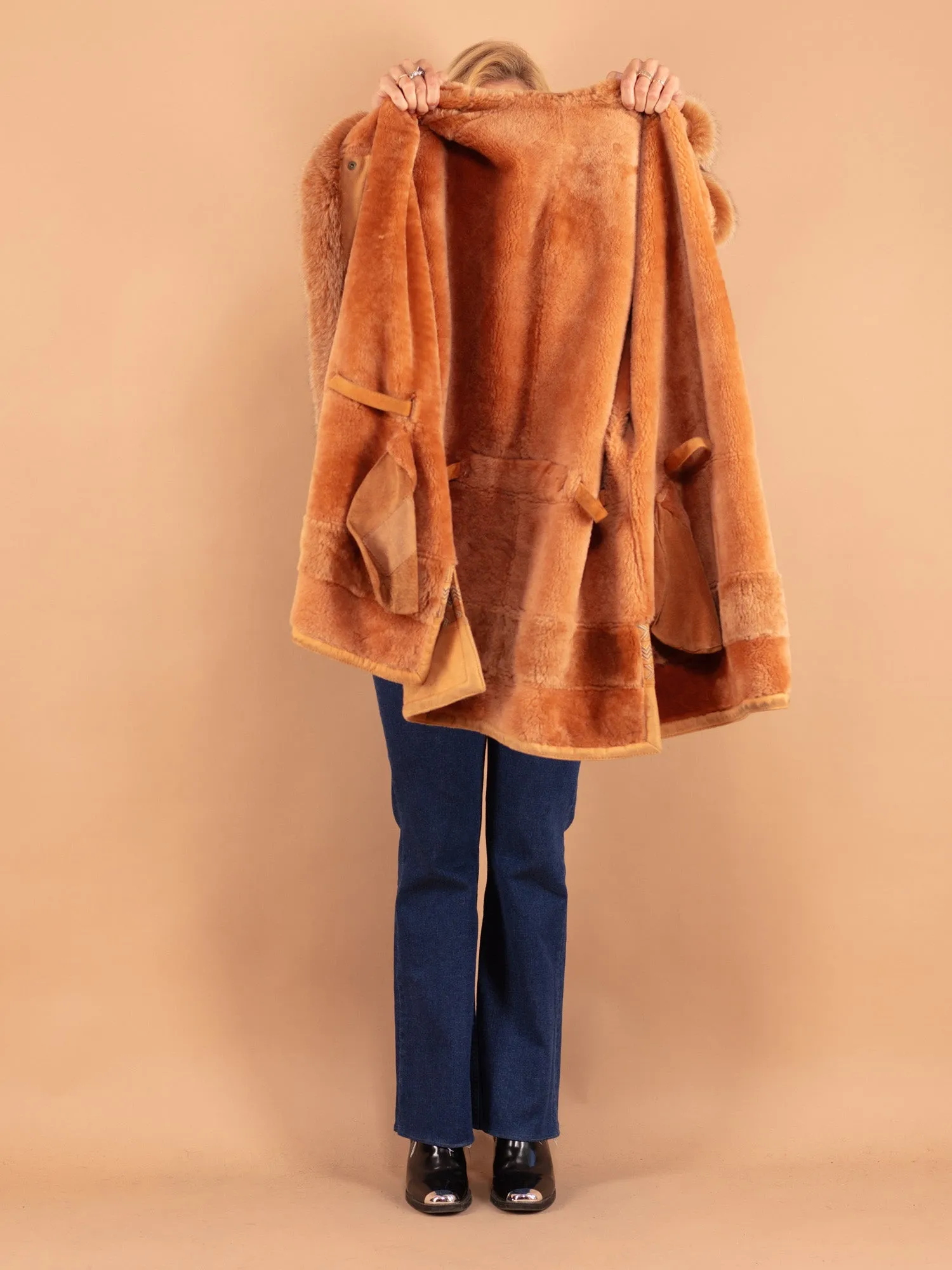 Vintage 80's Women Sheepskin Coat in Beige