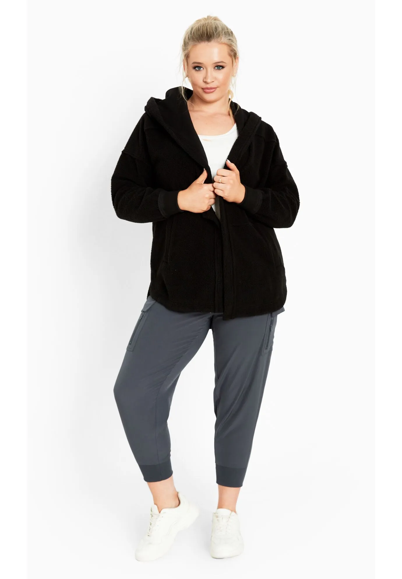 Weekender Hooded Fleece Jacket