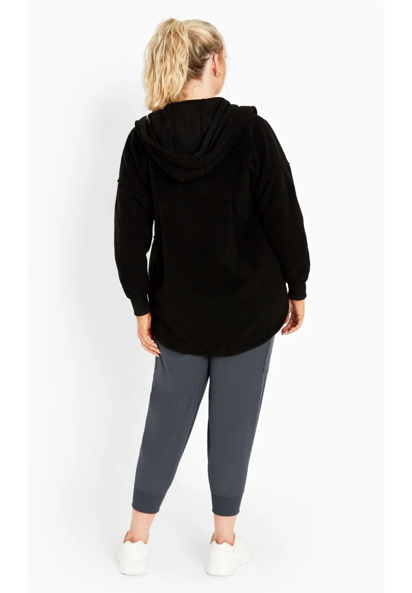 Weekender Hooded Fleece Jacket