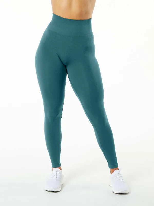 ZASUWA Female Scrunch Bum Quick-dry Seamless Leggings